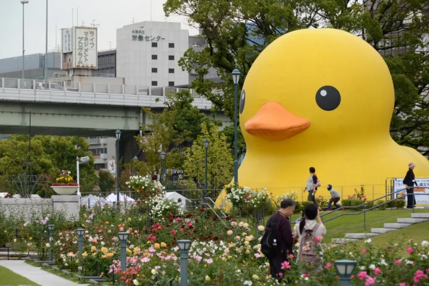 「水都大阪フェス2011」震災チャリティ展示Photo：HIROMITSU MORIMOTO